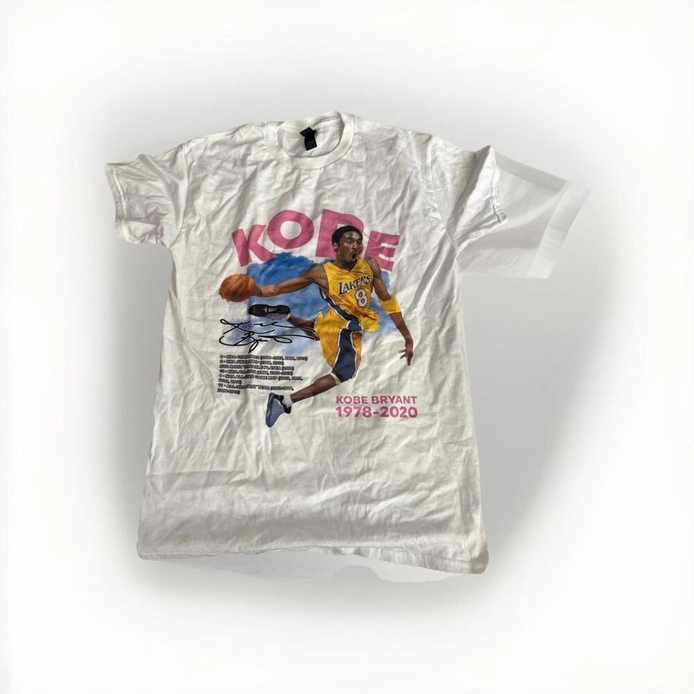 Nwt White Gildan Mens M Kobe Bryant Tee Shirt 059